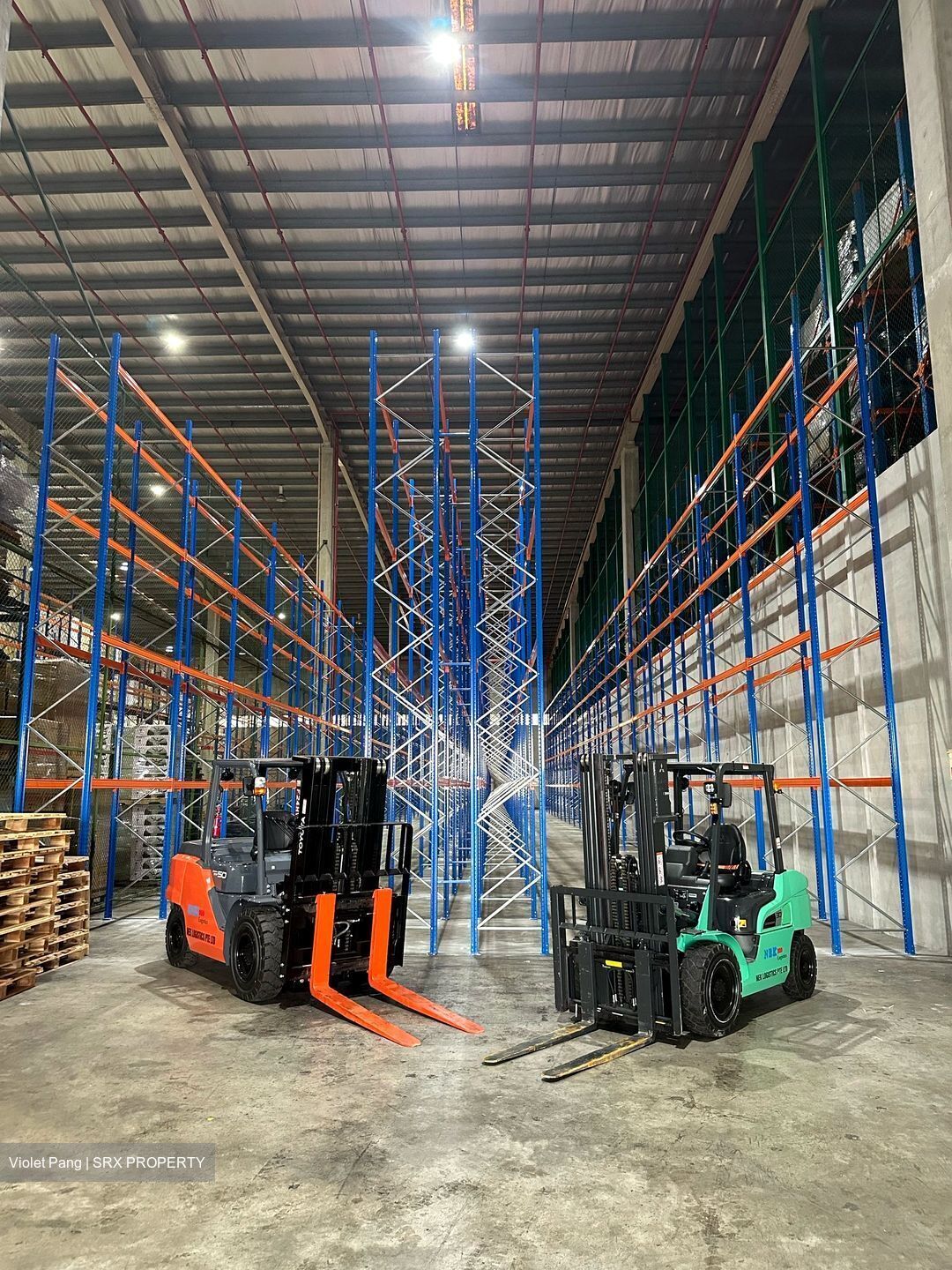 Penjuru Road (D22), Warehouse #452535641